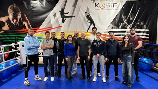 Boks Kobierzyce. Szkolenie sędziowskie w Tyńcu Małym