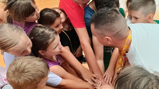 W Gminie Kobierzyce koszykówka łączy pokolenia