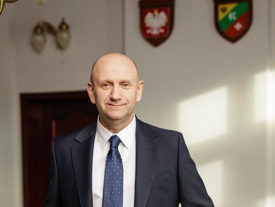 Gmina Kobierzyce. Inwestycje szkolne i sportowe, podsumowanie Dożynek i walka z patologią nielegalnych "hoteli pracowniczych" w domach jednorodzinnych