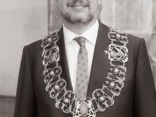 Zmarł prezydent Gdańska Paweł Adamowicz. We wrocławskim ratuszu wyłożono księgę kondolencyjną