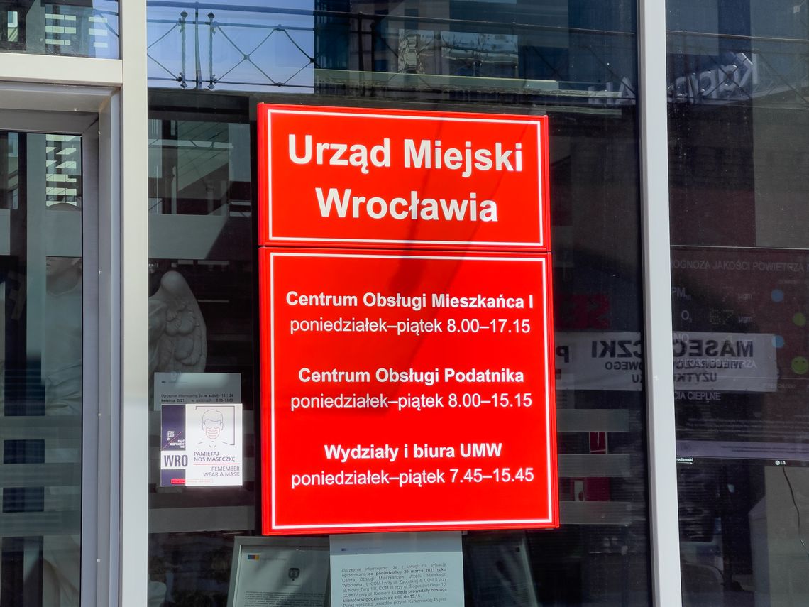 Wrocław. Centrum Obsługi Podatnika przy ul. Zapolskiej 4 zamknięte do odwołania – z powodu COVID
